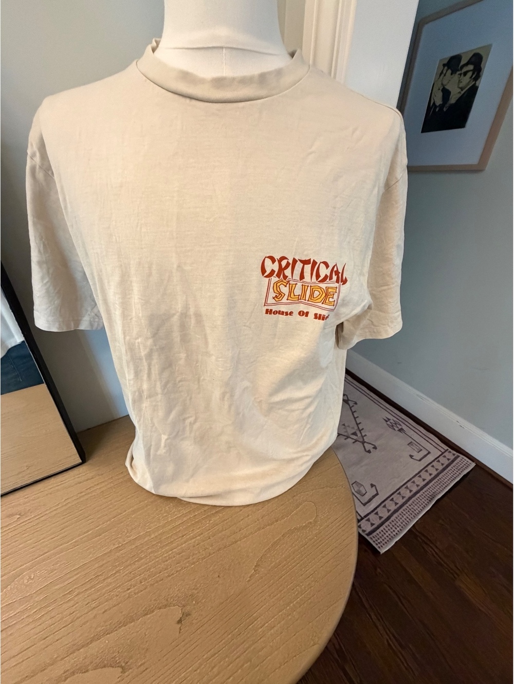 Critical Slide Beach Business Bondi Australia T-Shirt XL